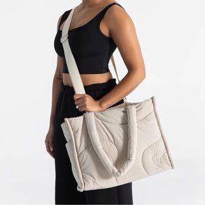 Thirtyyears The Drift Tote - Pebble